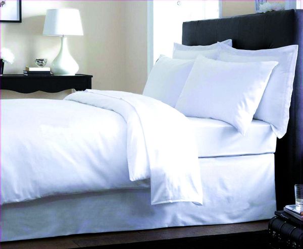 Picture of Bed linen fabric - pillow - plain classic, size 40 x 40 x 15cm